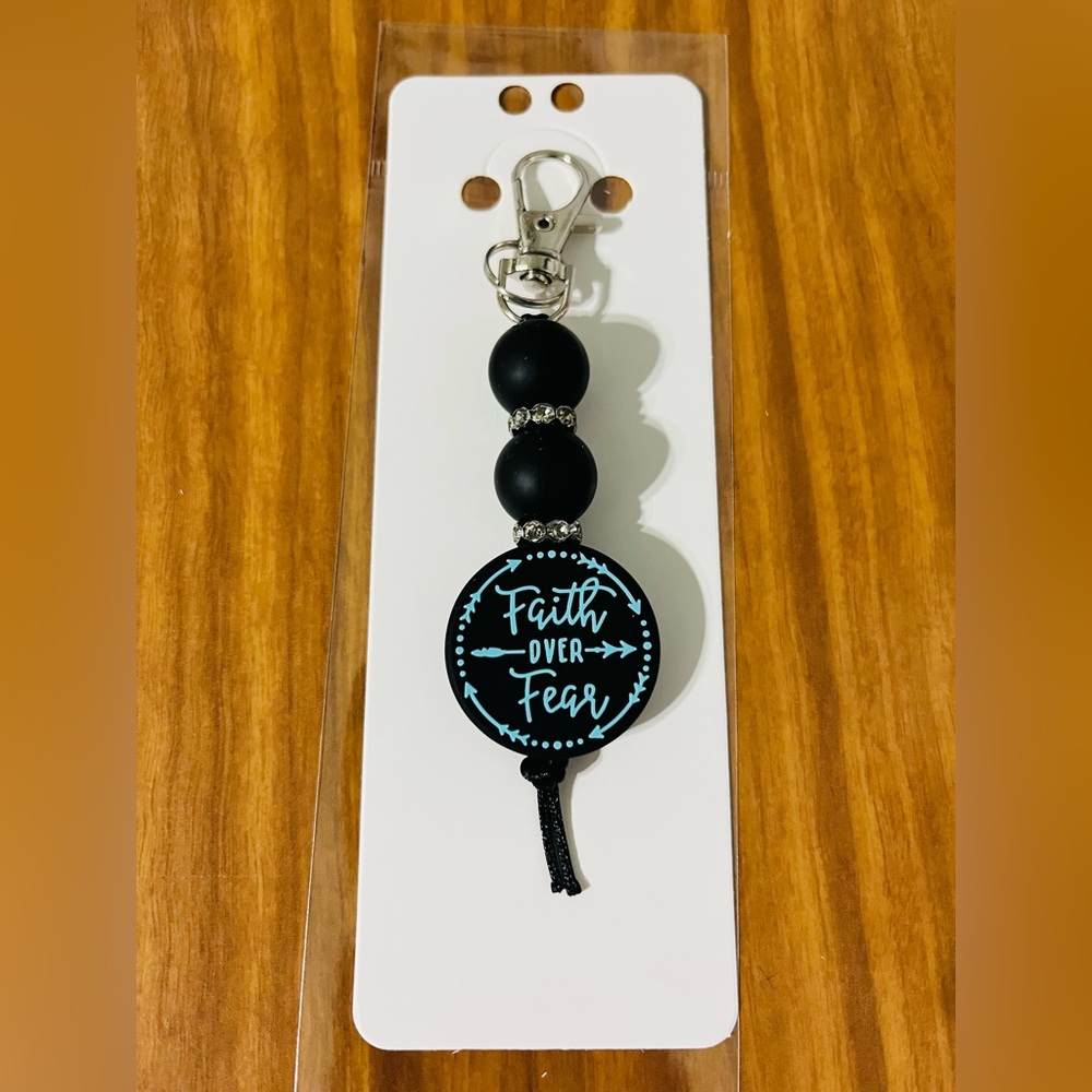 🔥Faith Over Fear Black And Blue Keychain🔥